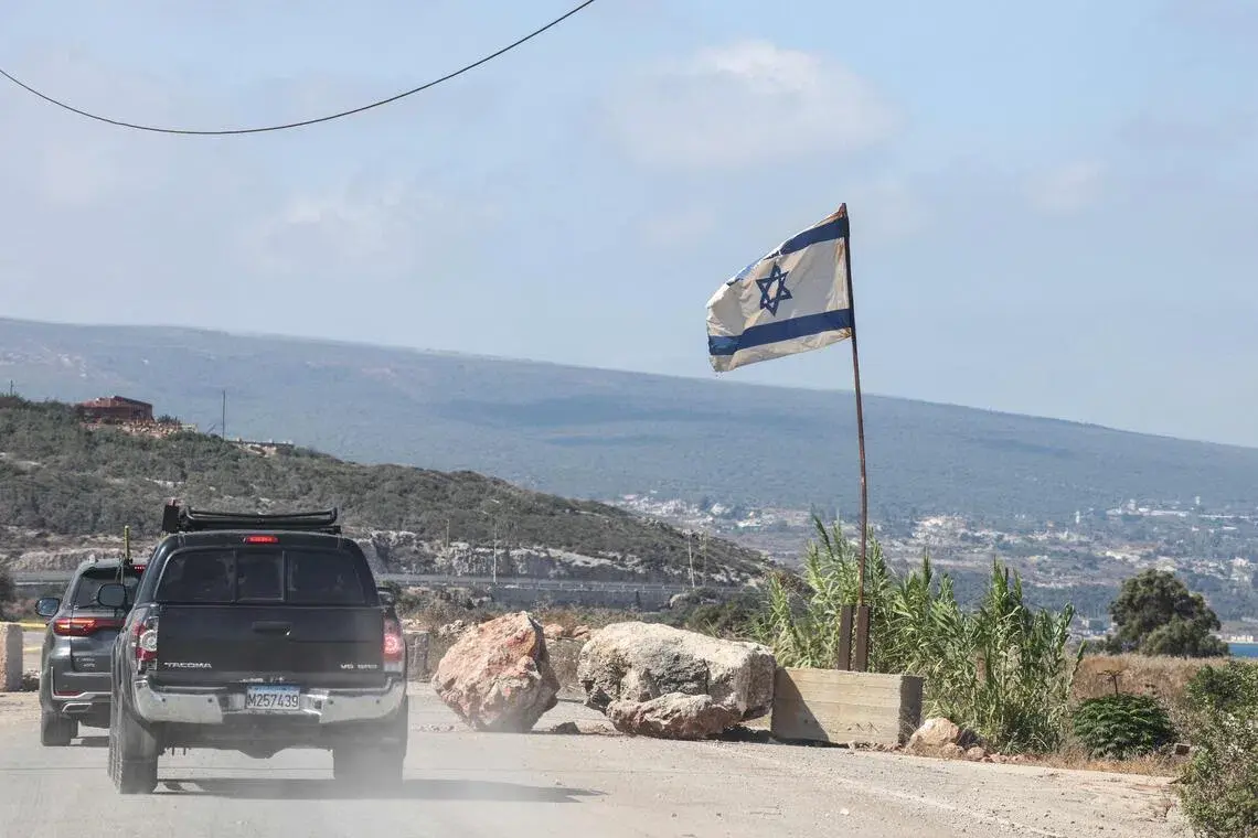Israeli breakaway party eyes PM Netanyahu voters over draft impasse